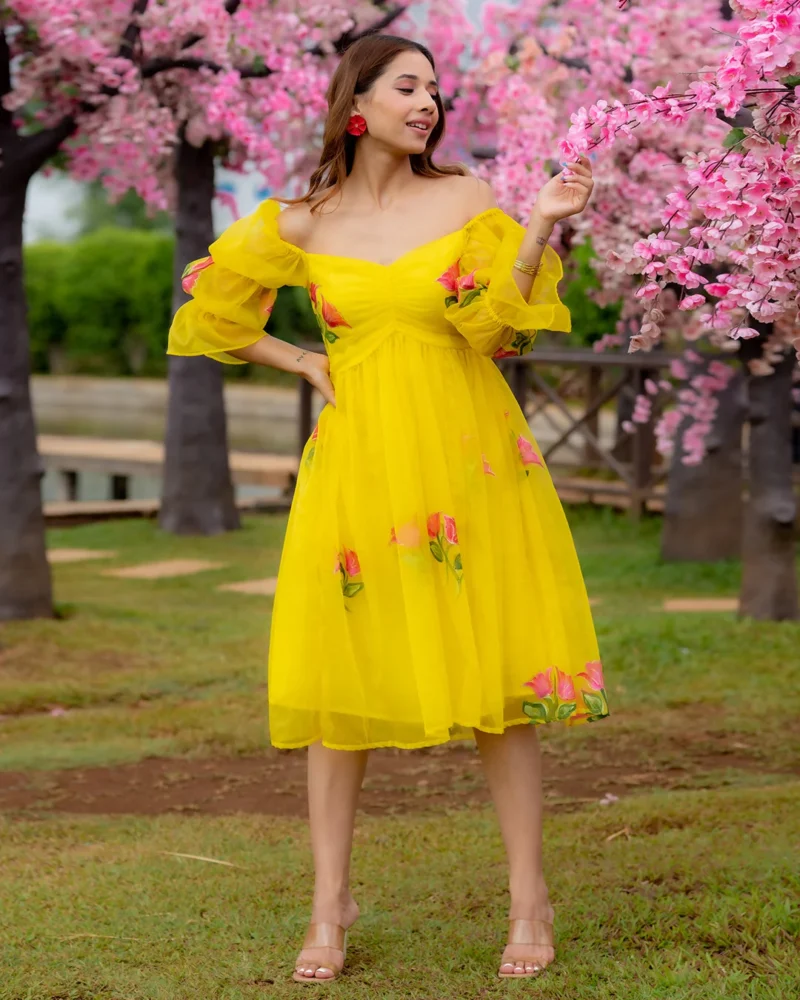 Suja Yellow Maxi Dress - Image 6
